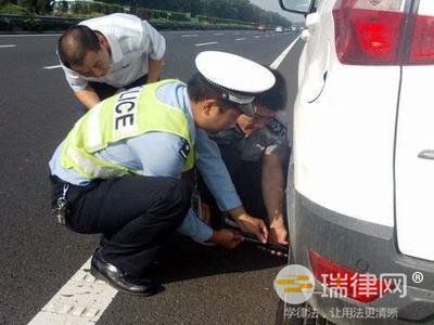 一般事故罚单位多少钱（一般事故交警是否有权扣车）