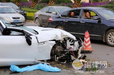 开朋友车出车祸了保险怎么赔(车祸后留下后遗症怎么让对方理赔)